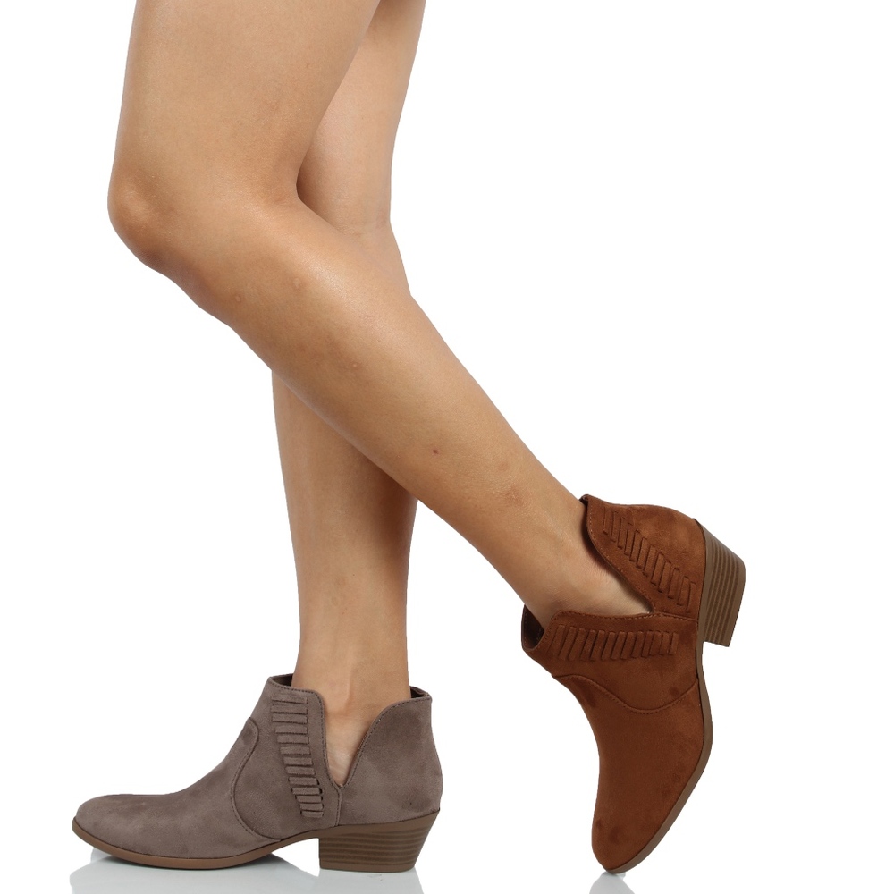 Chestnut Faux Suede V Cut Low Stacked Heel - Picture 5 of 6